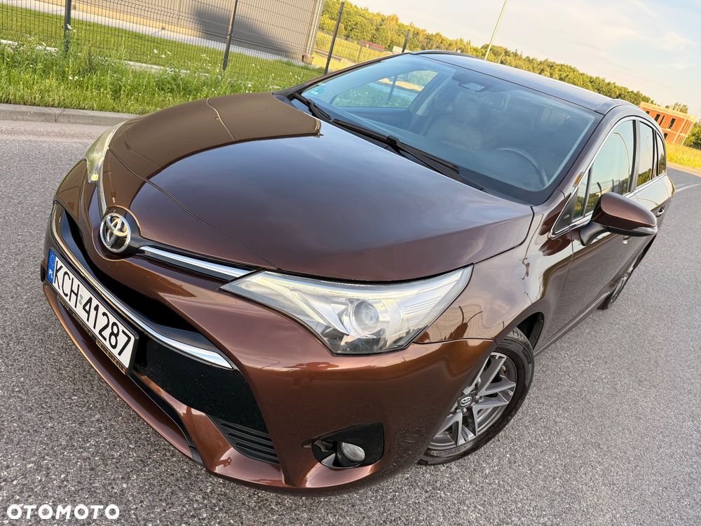 Toyota Avensis 1.8 Selection - 3