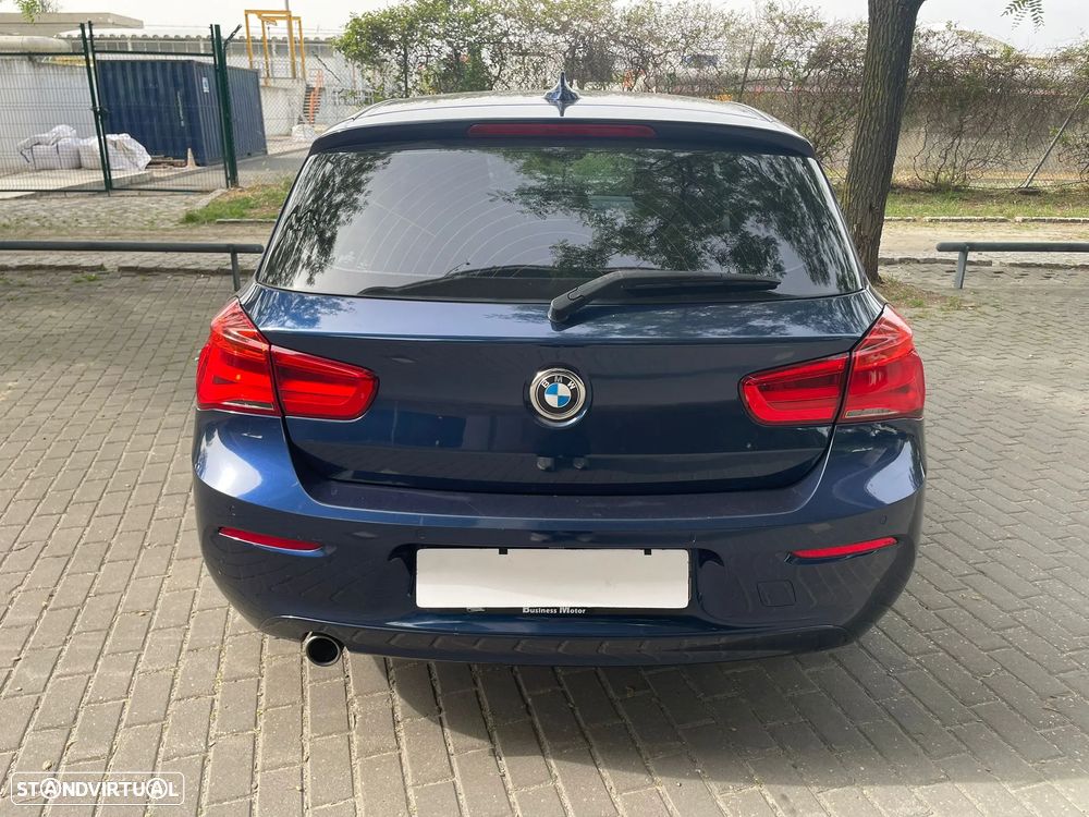 BMW 116 d Aut. Sport Line - 4