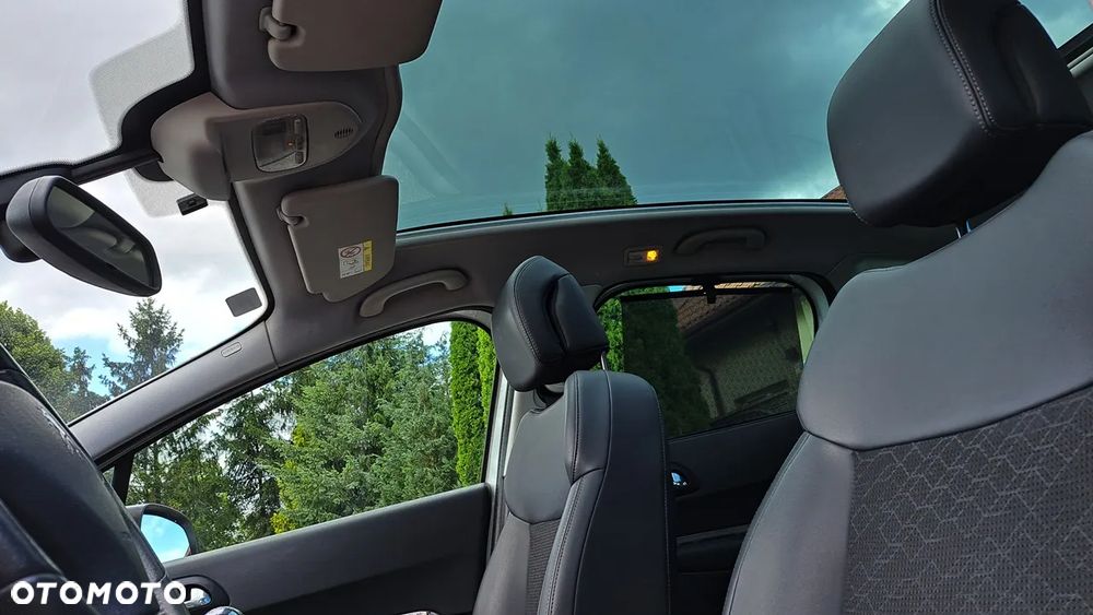Peugeot 3008 HDi 115 Allure - 5