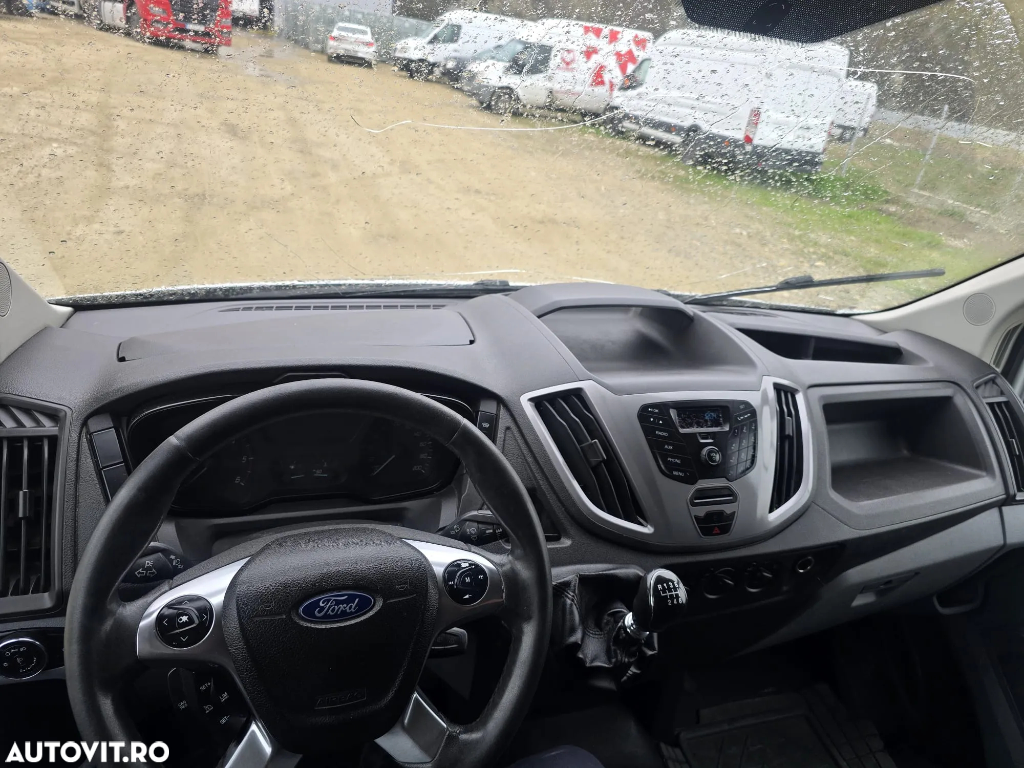 Ford Transit - 9