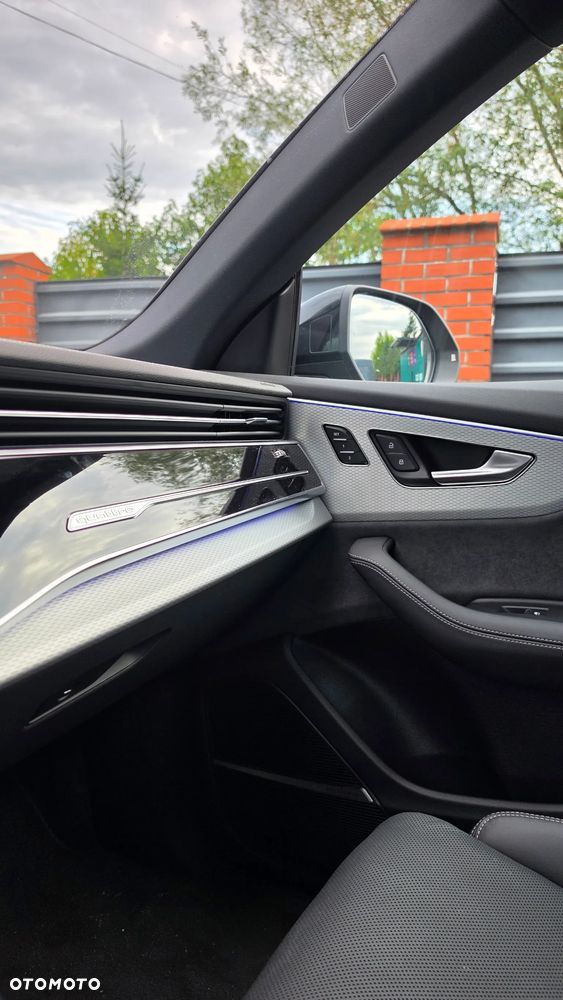 Audi Q8 TFSI e PHEV 360 kW Quattro Tiptronic - 15