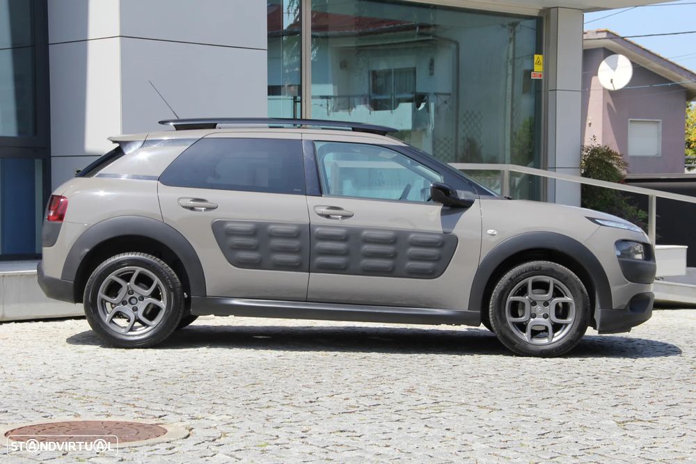 Citroën C4 Cactus 1.2 PureTech Shine - 8