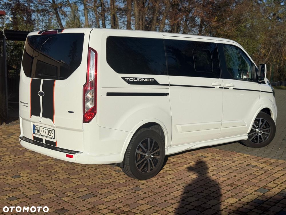Ford Tourneo Custom 2.0 TDCi L1 Sport - 6