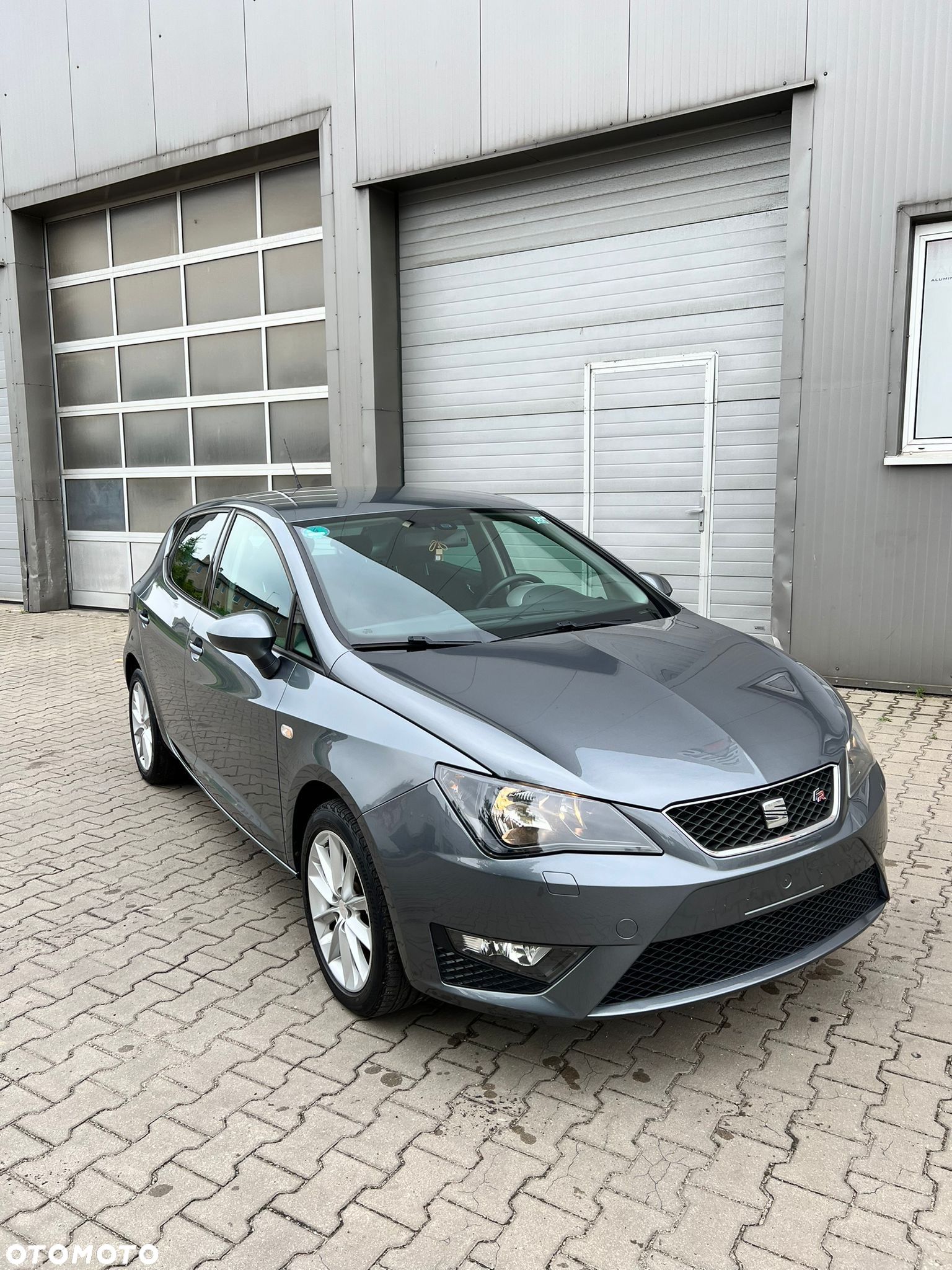 Seat Ibiza 1.2 TSI FR - 1