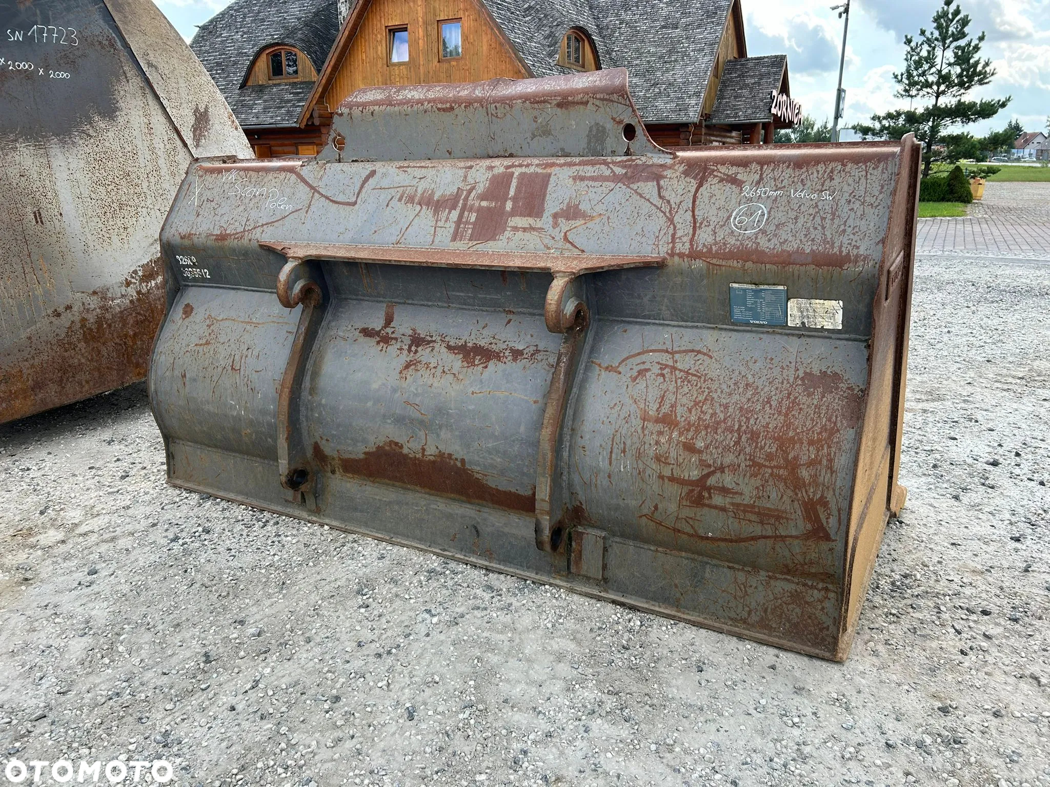 Volvo L60F - 13
