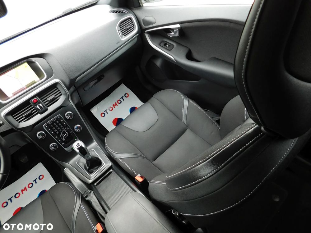 Volvo V40 T2 Kinetic - 18