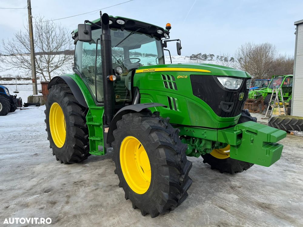 John Deere 6140R - 9