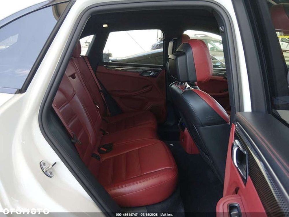 Porsche Macan - 14