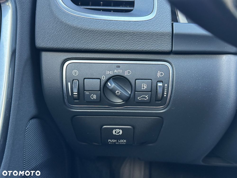 Volvo S60 D3 Geartronic Kinetic - 16