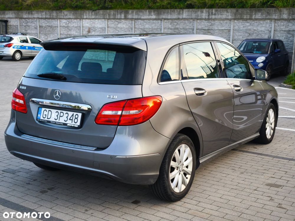 Mercedes-Benz Klasa B - 2