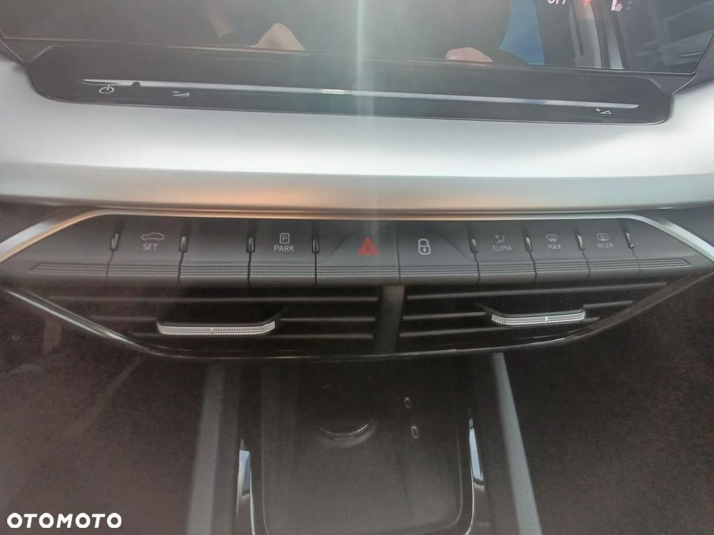Skoda Octavia 1.5 TSI 30 Years - 19