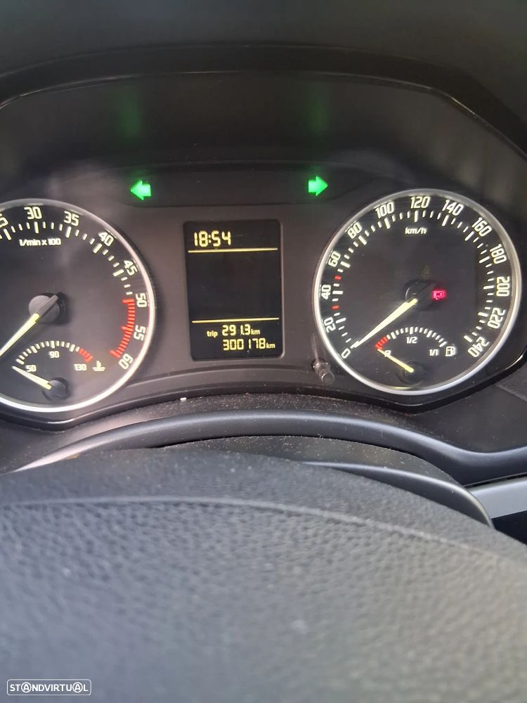 Skoda Octavia 1.6 TDI Greenline - 3