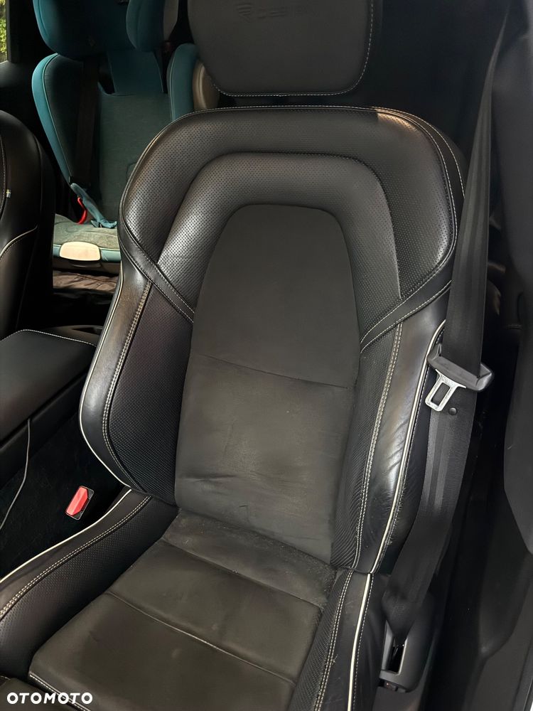 Volvo XC 60 T5 AWD R-Design - 10