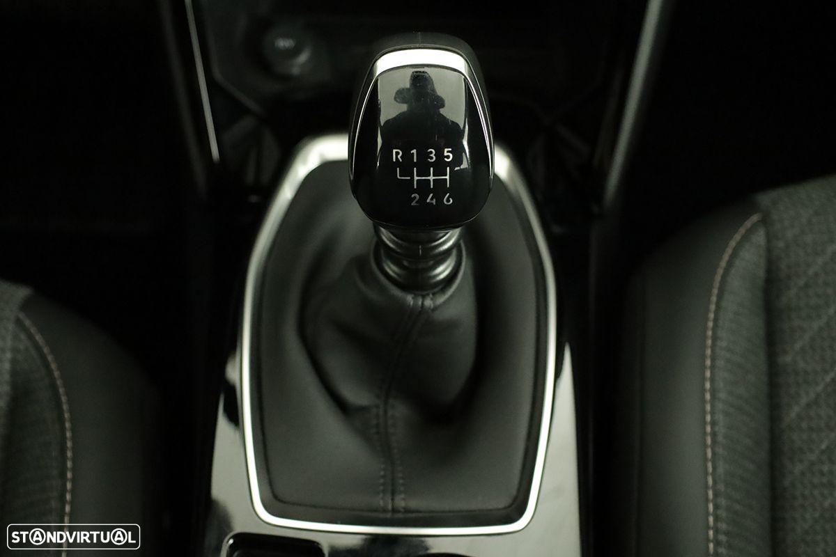 Peugeot 2008 1.2 PureTech Allure - 14