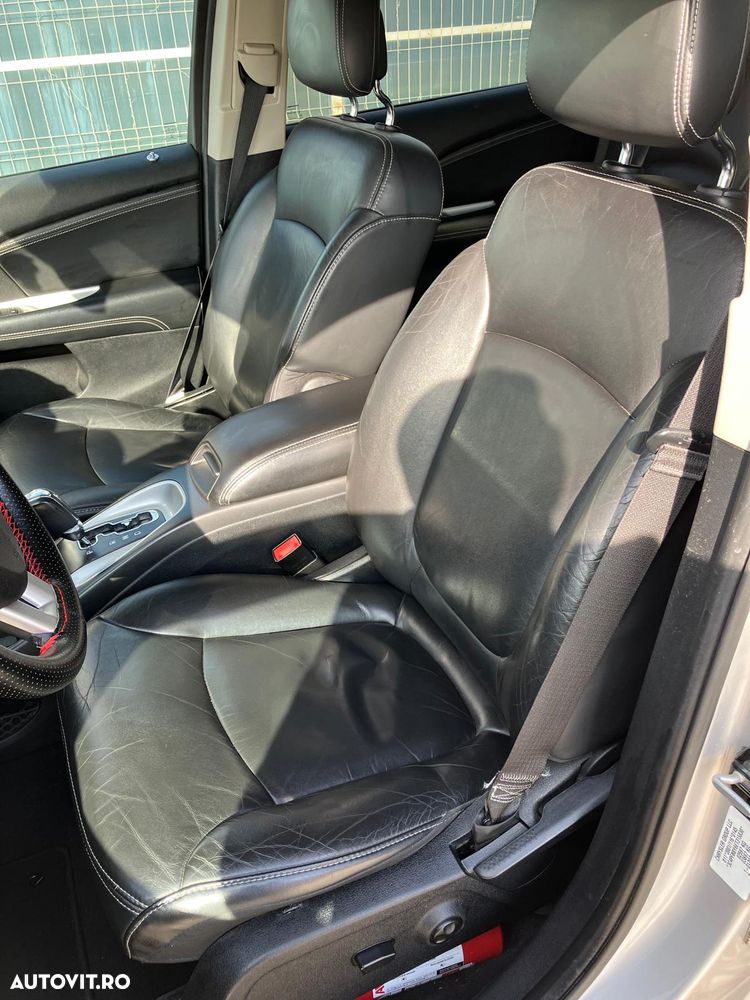 Fiat Freemont 2.0 Mjet AT AWD - 6