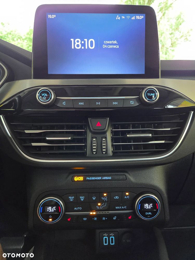 Ford Kuga 1.5 EcoBlue FWD Titanium - 27