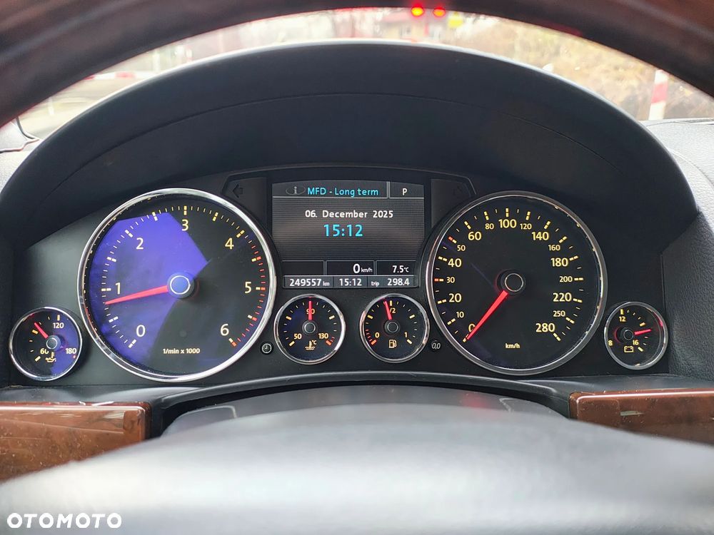 Volkswagen Touareg 2.5 R5 TDI DPF Perfect Tiptr - 14