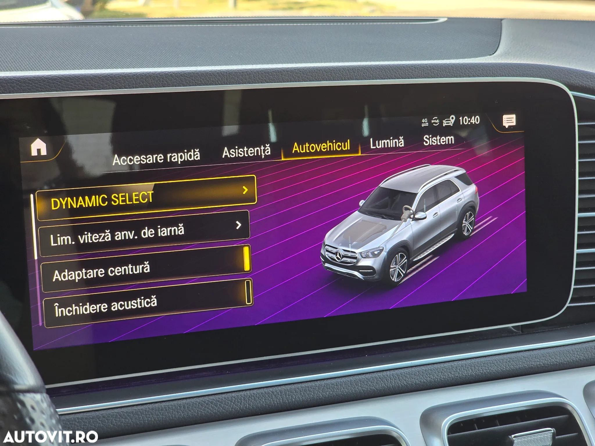 Mercedes-Benz GLE 300 d 4Matic 9G-TRONIC AMG Line - 32