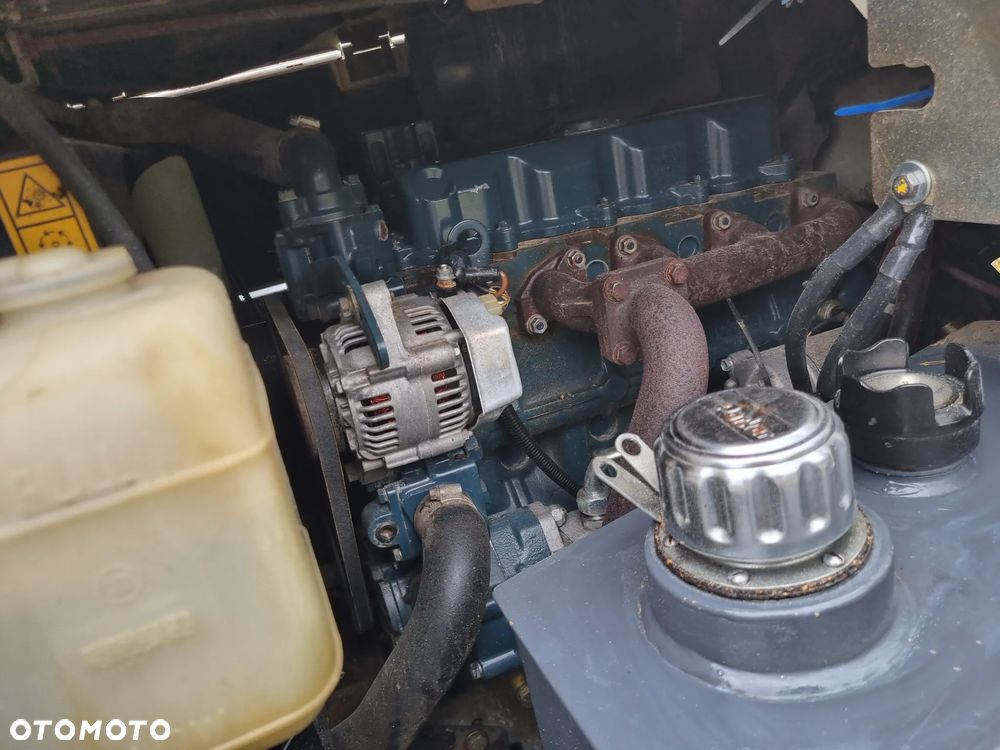 Terex Benford Wozidło 3 tony  OBRÓT 4X4+KIPER z Norwegii Idealny stan KUBOTA 4 cylindry Niski przebieg ORYGINAŁ - 15