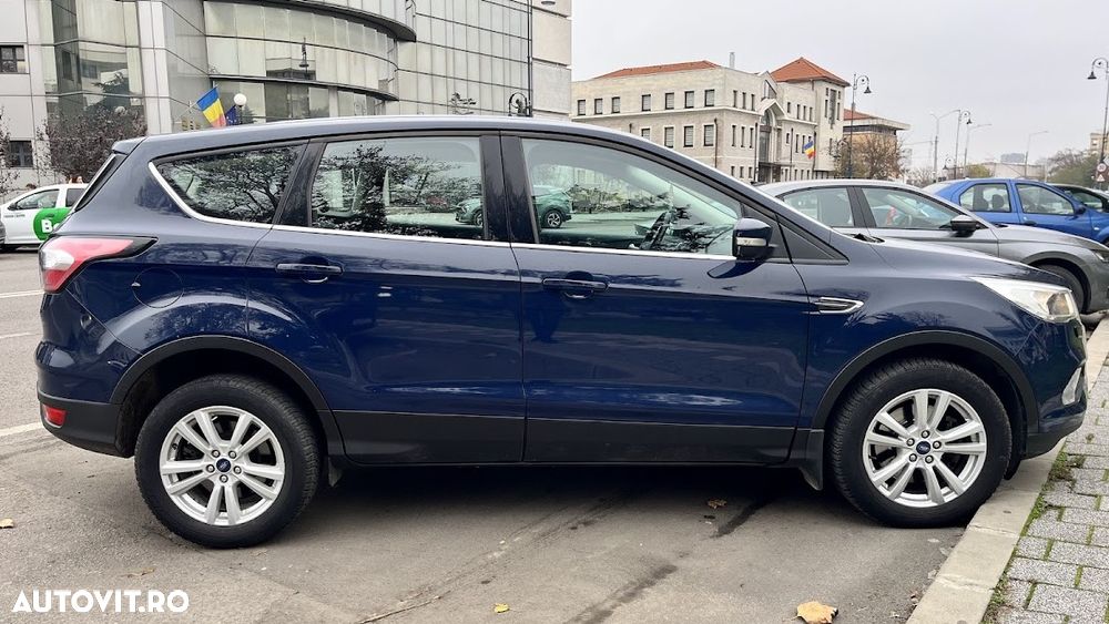 Ford Kuga 2.0 TDCi 2WD Trend - 6