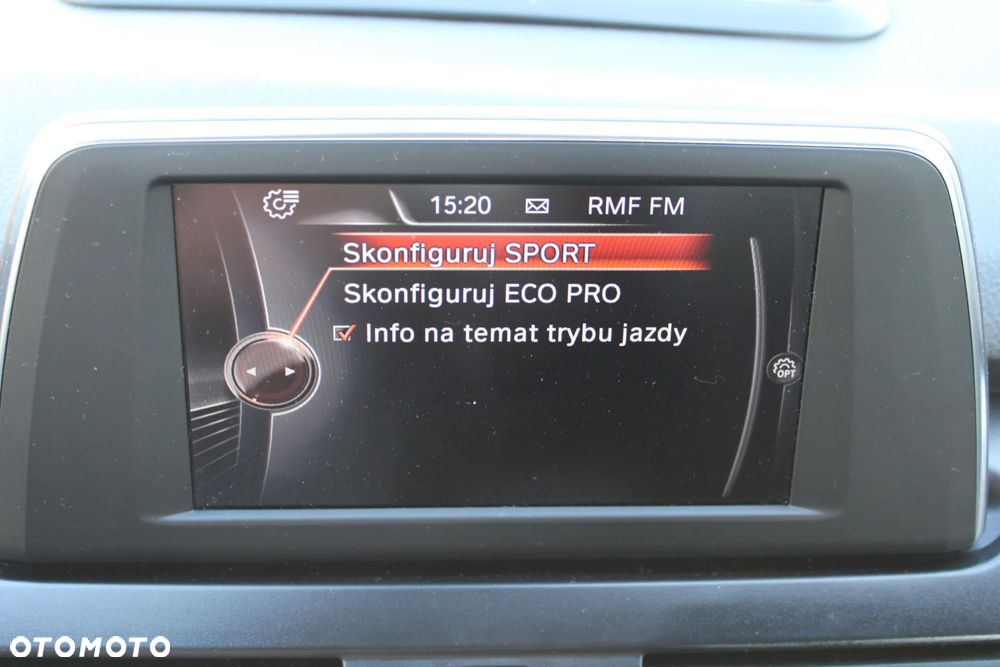 BMW Seria 2 220d Active Tourer xDrive Sport-Aut Sport Line - 23
