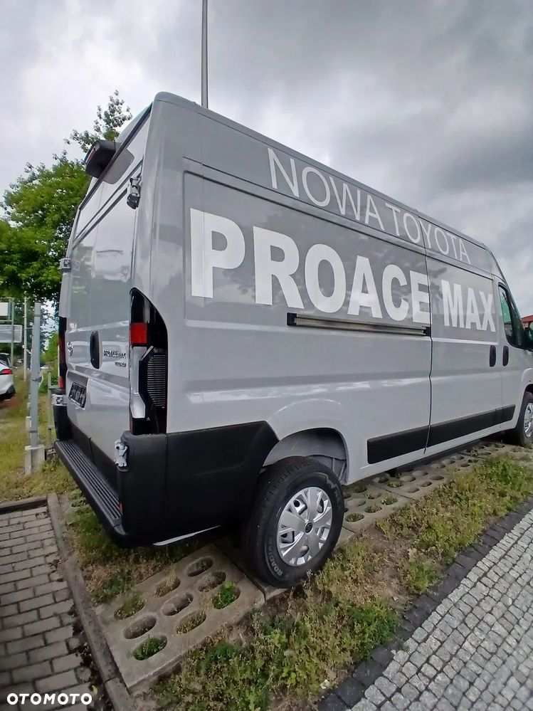 Toyota Proace MAX EV - 11