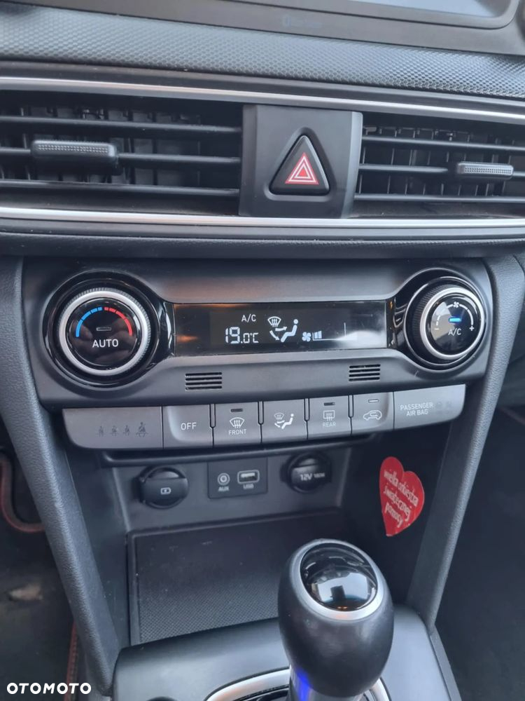 Hyundai Kona 1.6 T-GDI Comfort DCT - 9