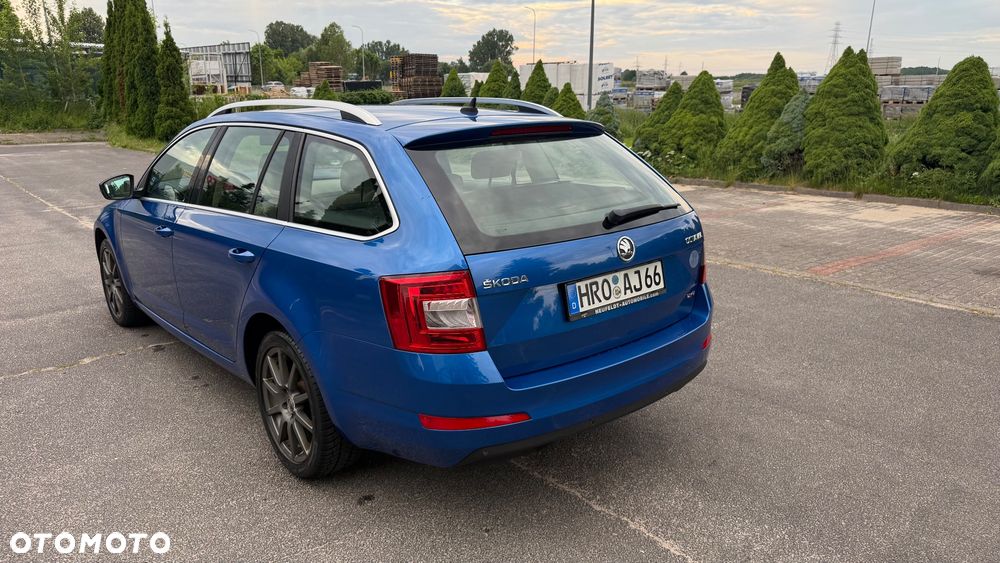 Skoda Octavia 2.0 TDI (Green tec) 4x4 Ambition - 28