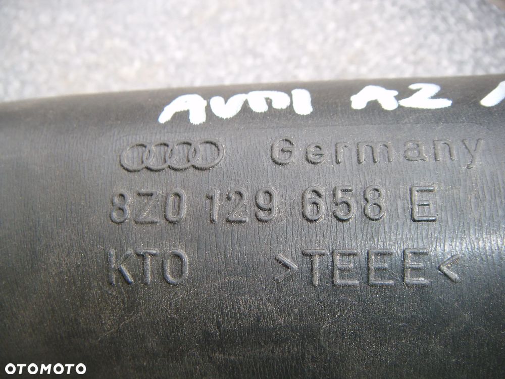 audi a2 02r 1.4tdi rura- dolot powietrza 8z0129658e - 2