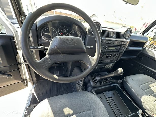 Land Rover Defender 2.2 TD4 E - 20