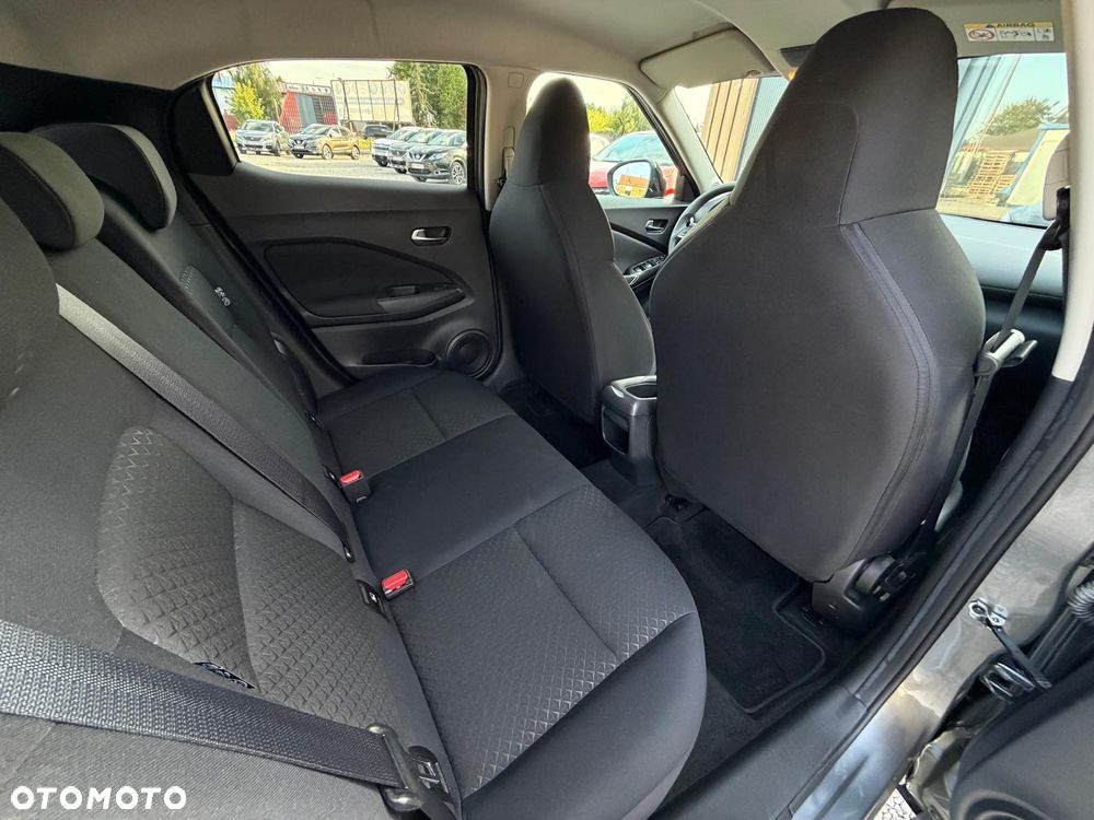 Nissan Juke 1.0 DIG-T N-Connecta DCT - 23