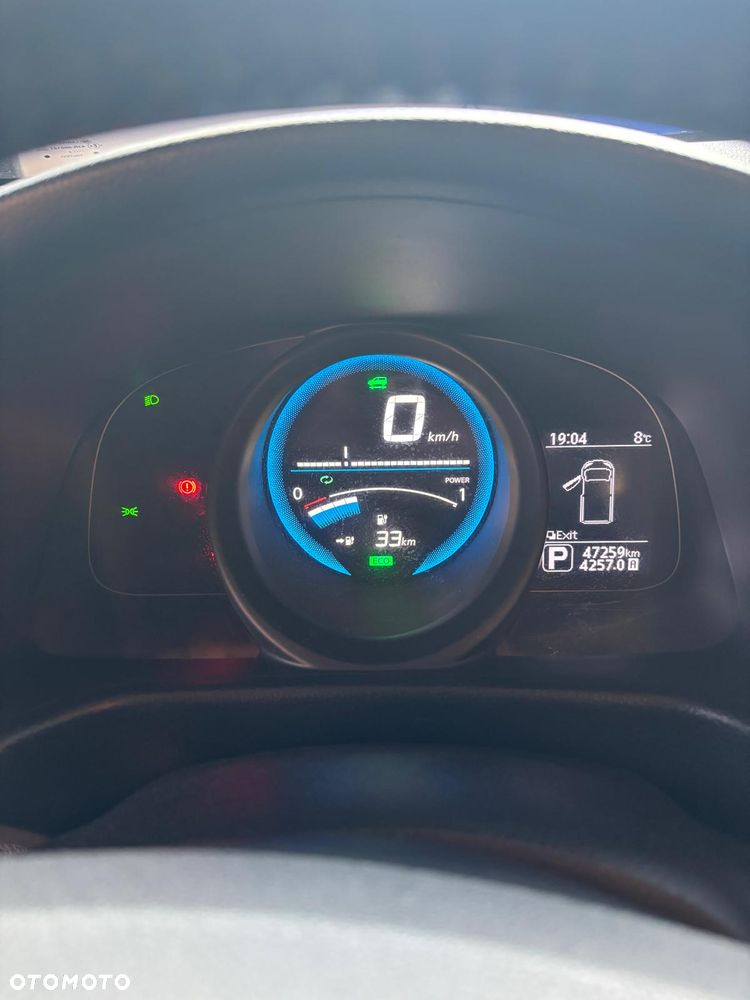 Nissan NV200 Evalia - 16