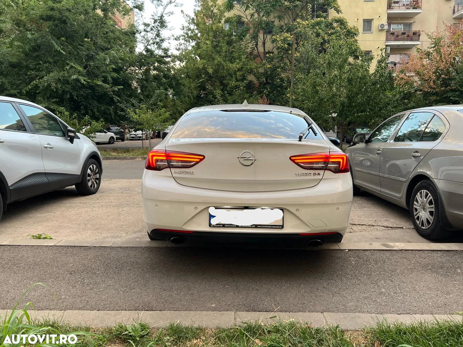Opel Insignia Grand Sport 2.0 CDTI Start/Stop 4X4 Aut. Dynamic - 3