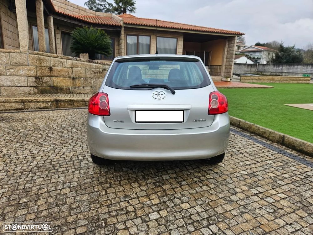 Toyota Auris 1.4 D-4D ACtive - 5