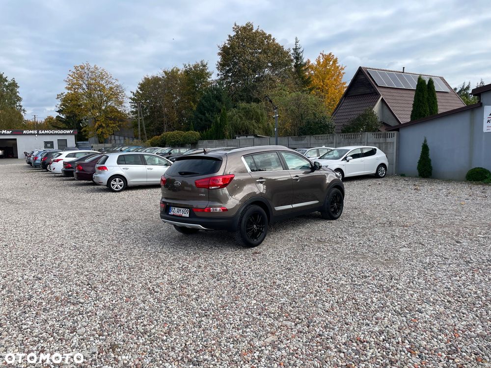 Kia Sportage 2.0 CRDI 4WD Spirit - 23