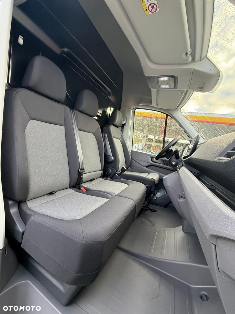 Volkswagen Crafter - 12