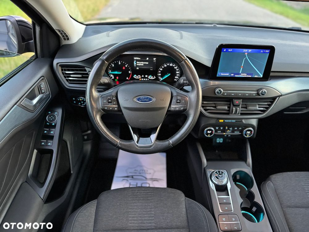 Ford Focus 2.0 EcoBlue Active Business - 33