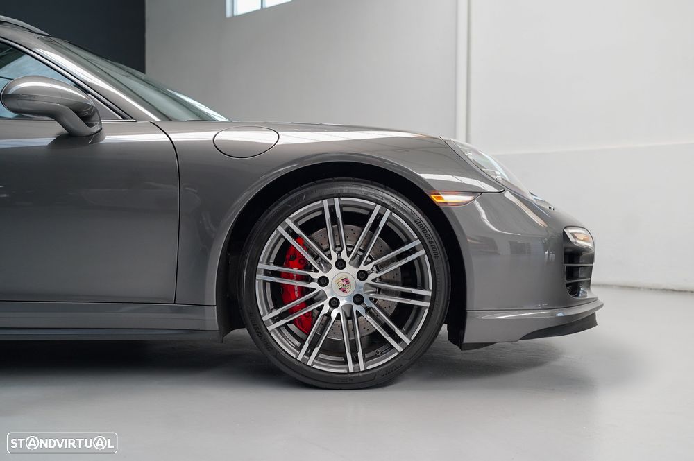 Porsche 911 (991) Turbo PDK - 10