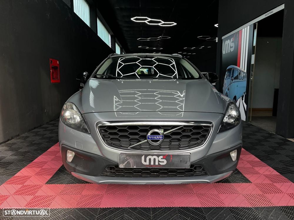 Volvo V40 Cross Country 1.6 D2 Momentum - 3