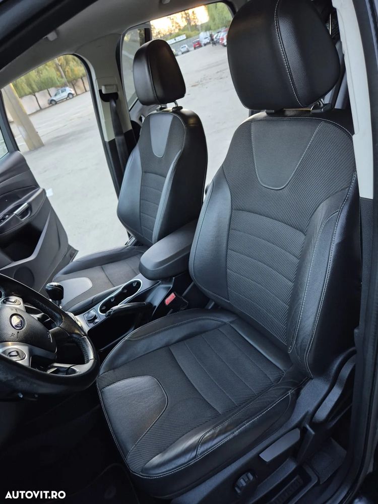 Ford Kuga 2.0 TDCi 4WD Titanium - 7
