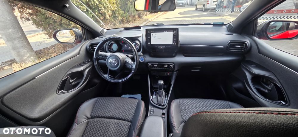 Toyota Yaris - 38