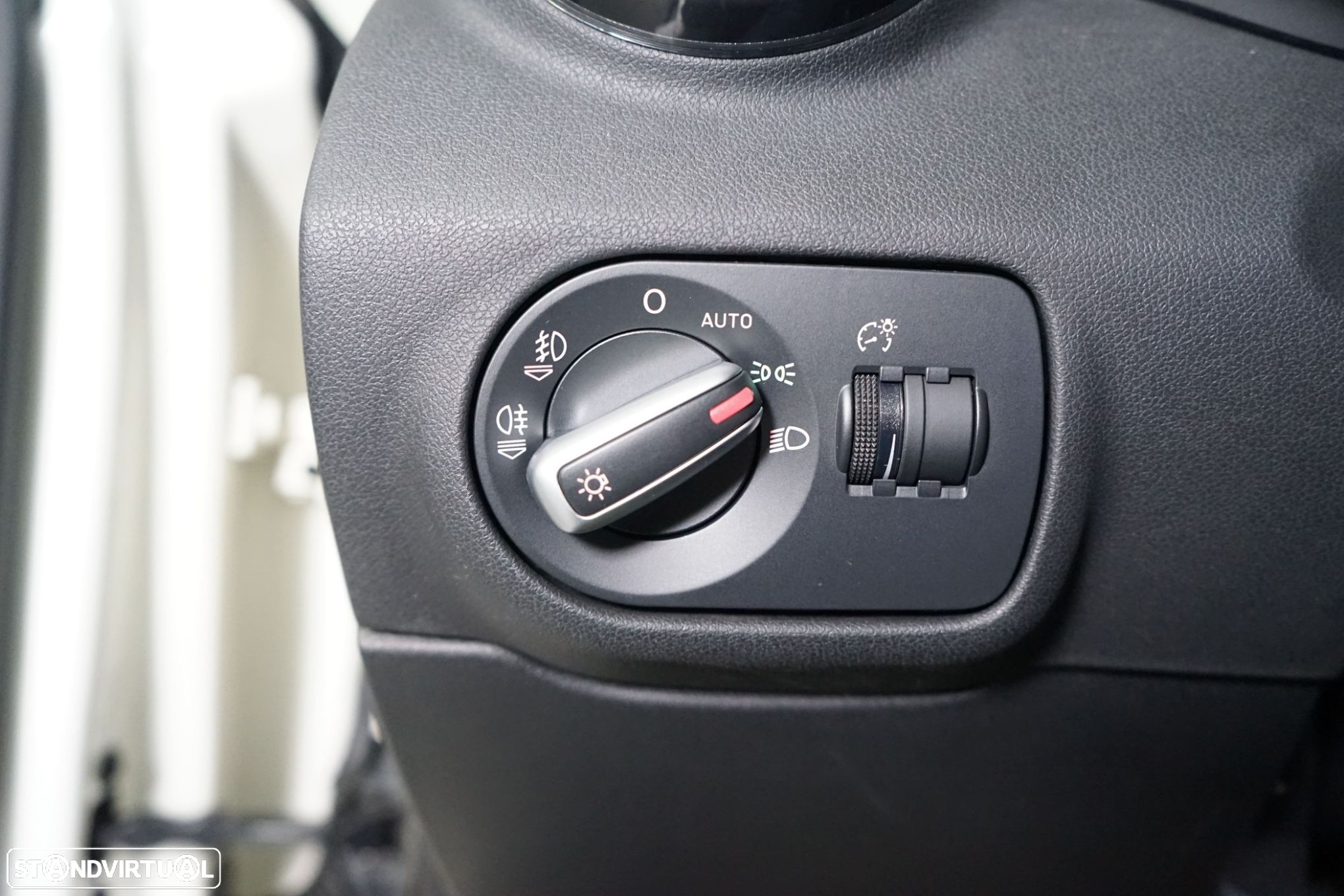 Audi A1 1.6 TDI Ambition - 25