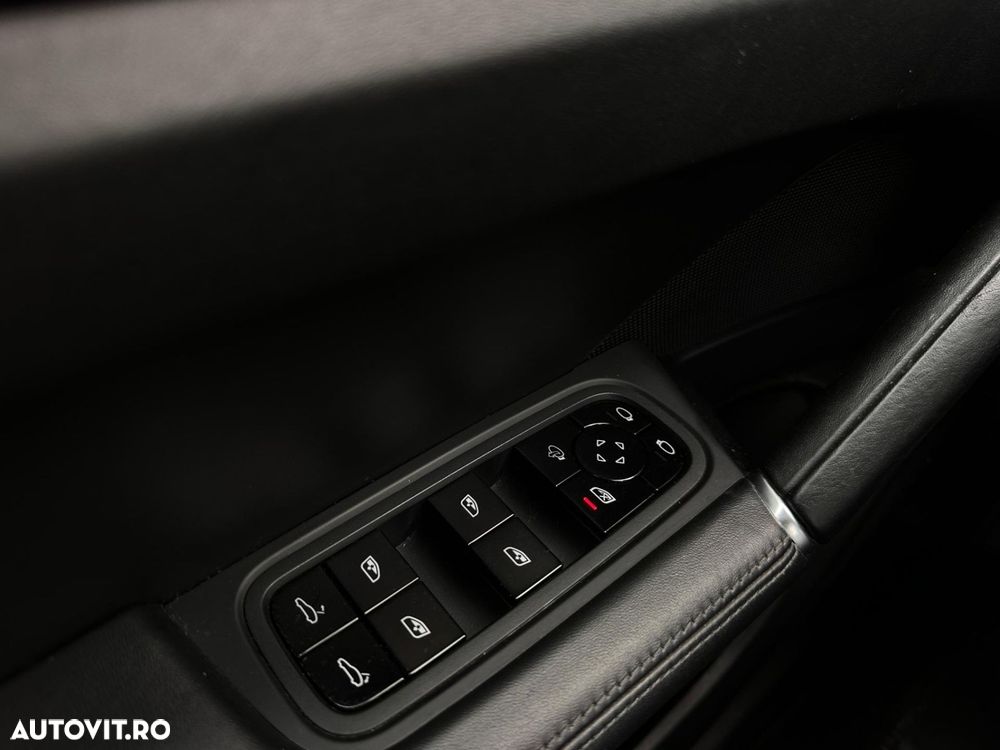 PORSCHE Cayenne 2018 — imagine 27