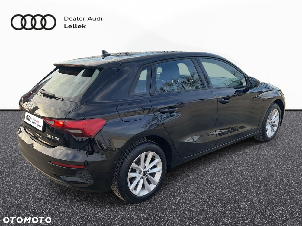Audi A3 Sportback - 5