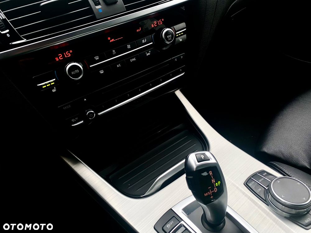 BMW X4 xDrive20i Edycja M Sport - 17