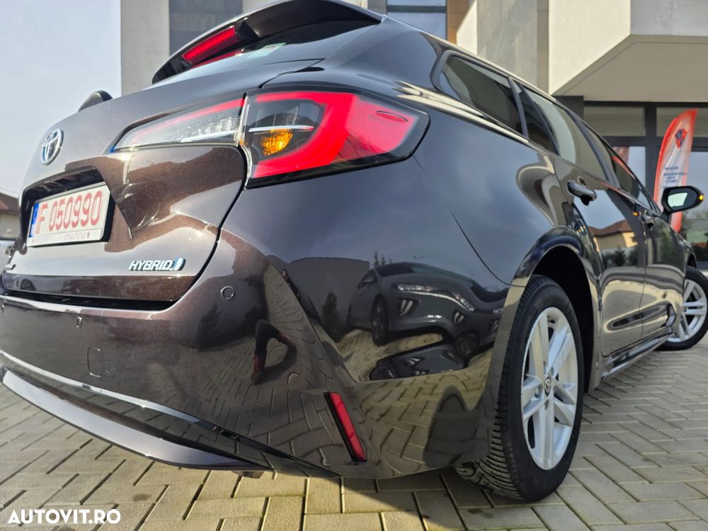 Toyota Corolla 1.8 Hybrid Touring Sports Business Edition - 11
