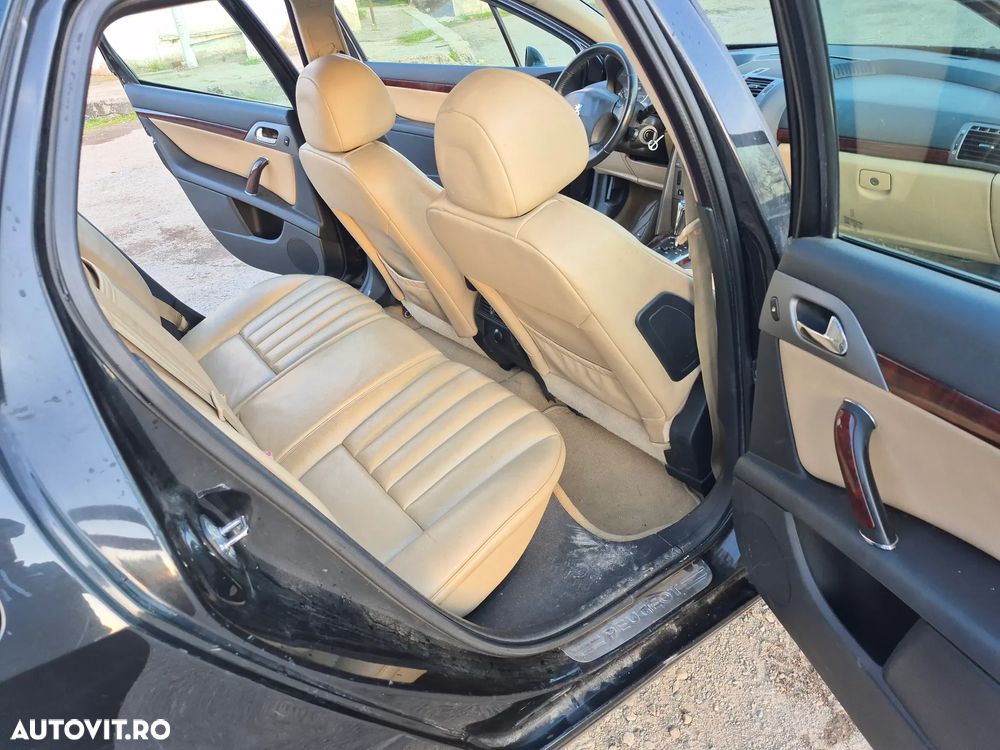 Peugeot 407 HDi 135 Automatik Premium - 16