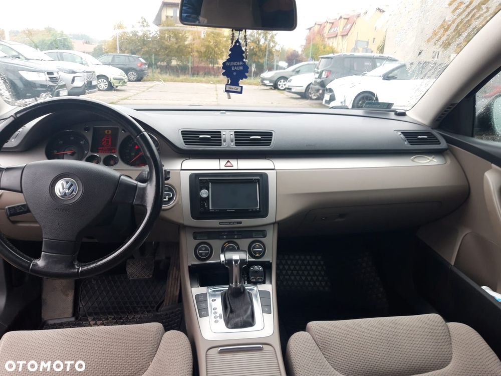 Volkswagen Passat 2.0 TDI DPF Highline DSG - 8