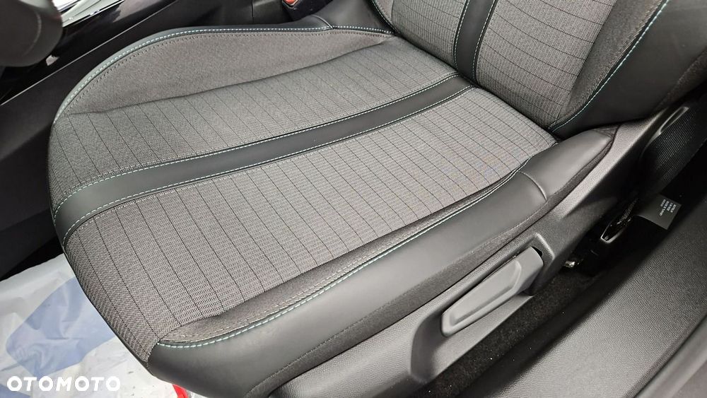 Peugeot 2008 1.2 PureTech Allure Pack S&S EAT8 - 12