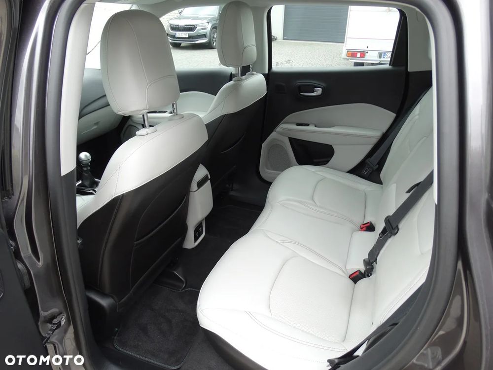 Jeep Compass 1.4 MultiAir Limited - 14